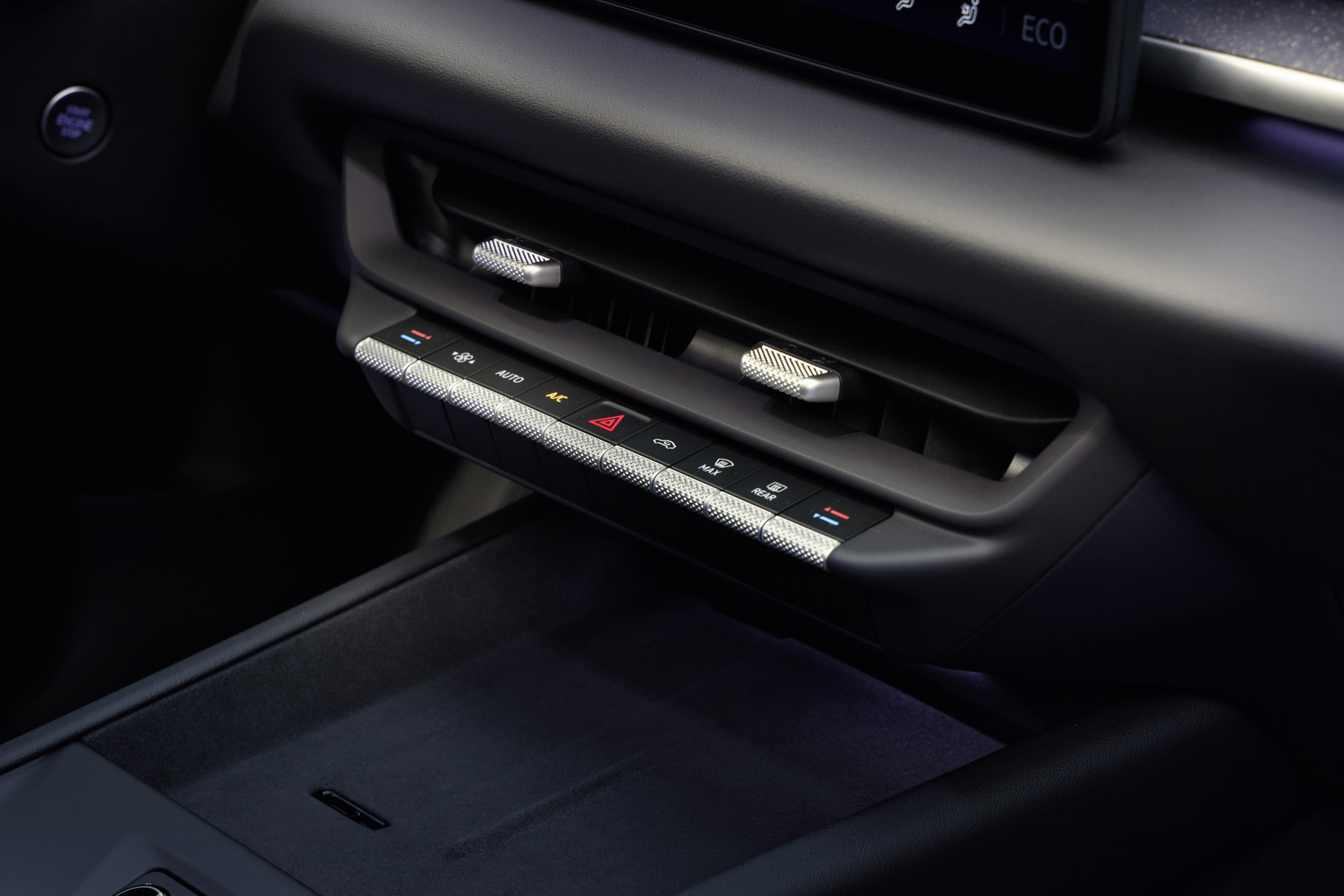 DB2026AU00288_medium